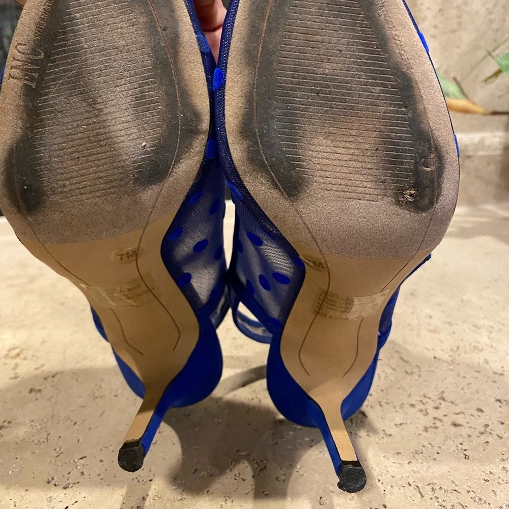 Inc cute shoes, used once. - Picture 5 of 5